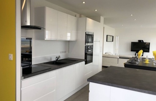 Saint-Brevin-les-Pins Apartment | APARTMENT "ENVIES D'AILLEURS" FACING THE SEA