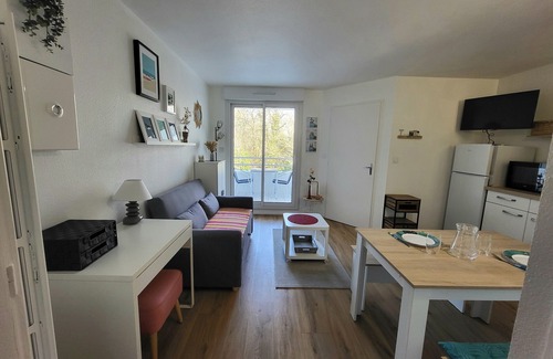 Saint-Brevin-l'Ocean Apartment | Apartment for 2, balcony, parking, near beach – Saint Brevin l'Océan