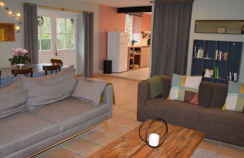 Saint-Lo-d'Ourville Apartment | Apartment in Saint-Lô-d'Ourville