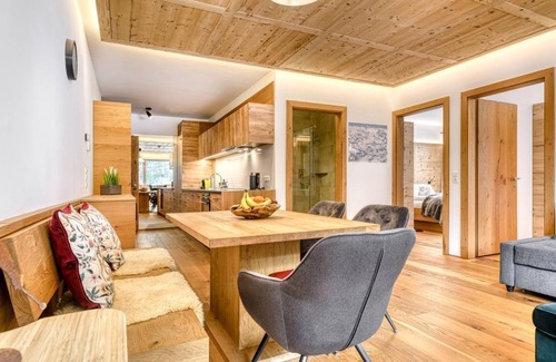 Wald am Arlberg Apartment | Apartment Frosch Alfenz Hütte - Arlberg Chalets