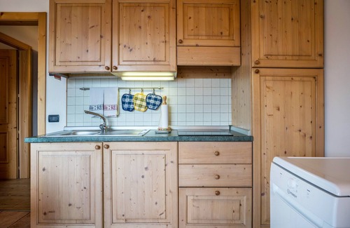 Gionghi-Cappella Apartment | Apartment 'Giongo Residence Aparthotel 102' with Mountain View, Shared Terrace and Wi-Fi