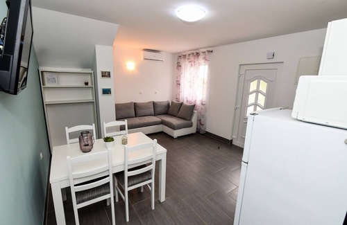 Poljica Apartment | Apartment Gordana Mar (10889-A1) - Vrsi (Zadar)