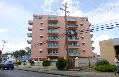 West Coast Apartment | Apartment Hastings Towers1C opp Boardwalk, Beach, Sea, Bars & Restaurant