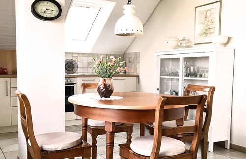 Ammerbuch Apartment | Apartment 'Holiday Apartment, 60 sqm' with Balcony and Wi-Fi