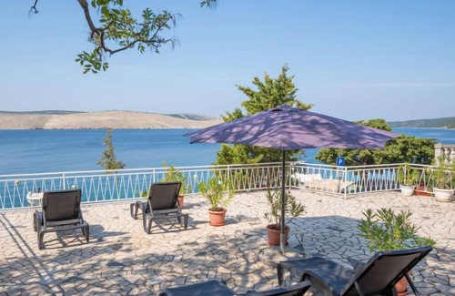 Jadranovo Apartment | Apartment Iris by Interhome