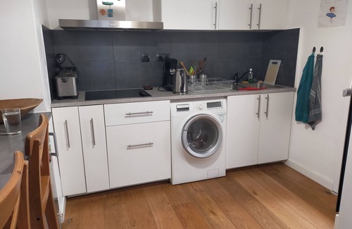 7th Arrondissement Apartment | Apartment ideally located to enjoy Marseille center and sea