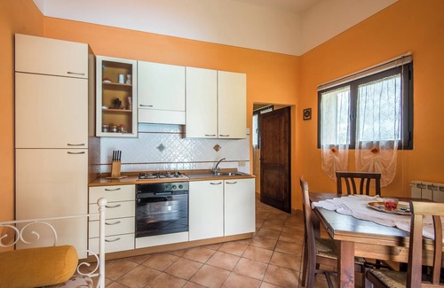 Asciano Other | Apartment "Il Paradiso - Ocra" with Shared Pool & Wi-Fi