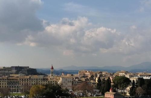 Corfu Town Apartment | Apartment IMERTI im Herzen von Korfu Stadt.