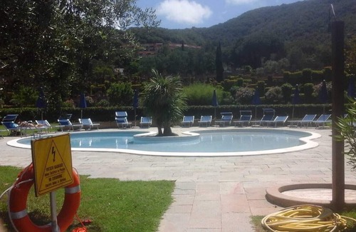 Bagnaia Apartment | Apartment in a residence at 200 mt. from the beach