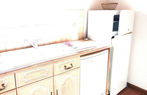 Cuers Apartment | APARTMENT IN A WINERY IN THE VAR SMALL DOG ACCEPTED ON LEASH