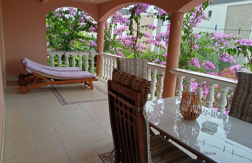 Biograd na Moru Apartment | Apartment in Biograd na Moru with Terrace, Air condition, WIFI, Dishwasher (4818-2)