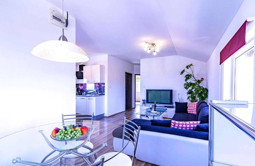 Bilice Apartment | Apartment in Bilice near Krka National Park