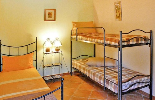 Bolsena Apartment | Apartment in Bolsena with communal pool