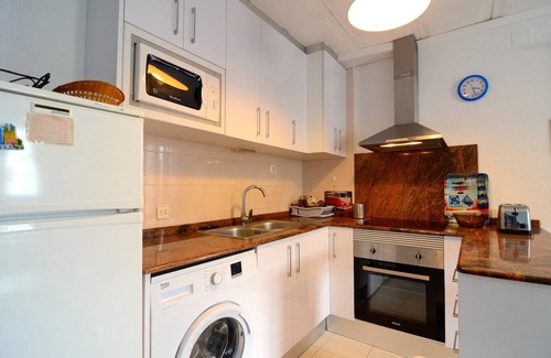 L'Escala Apartment | Apartment in Cala Montgó near the Beach