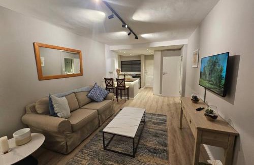 Camps Bay Apartment | Apartment in Camps Bay