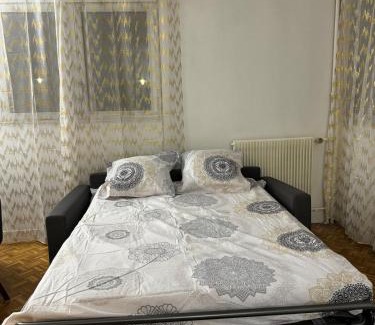 Cergy Apartment | Apartment in Cergy Prefecture