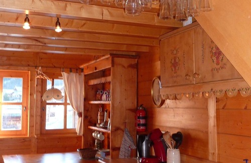 Le Praz Apartment | Apartment in chalet in Le Praz