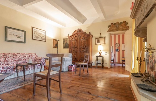Fano Apartment | Apartment in Fano with 3 bedrooms sleeps 8
