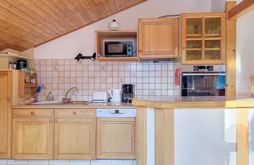 Saint-Jean-dʼAulps Apartment | APARTMENT IN INDIVIDUAL HOUSE WIFI - SAINT JEAN D'AULPS - 6/7 PEOLPLE - MONT VERT COTEAU