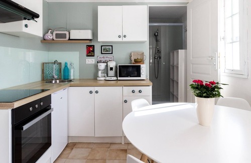 Gargas Apartment | Apartment in Gargas near Route des Ocres