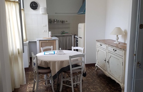 Finalborgo House | Apartment in historical residence in the center of Finalborgo
