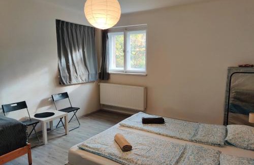 Prague 4 House | Apartment in house with private parking and garden