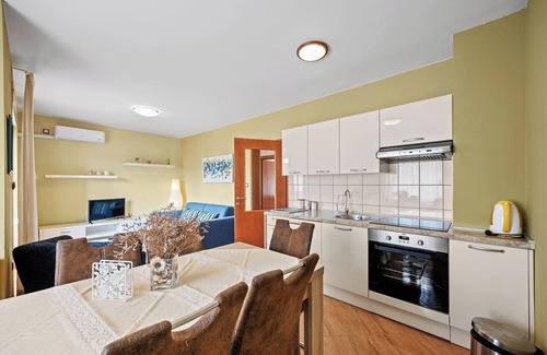 Suha Punta Apartment | Apartment in Kampor near Sandy Beach