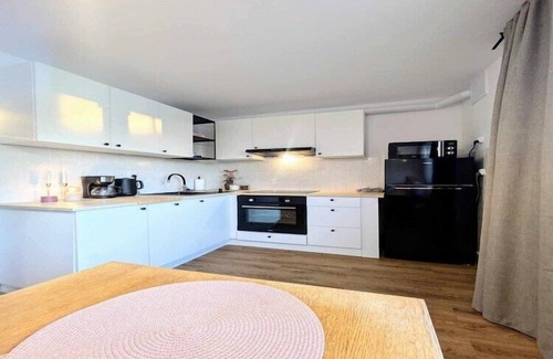 Dzielnica Uzdrowiskowa Apartment | Apartment in Kołobrzeg near Sandy Beach