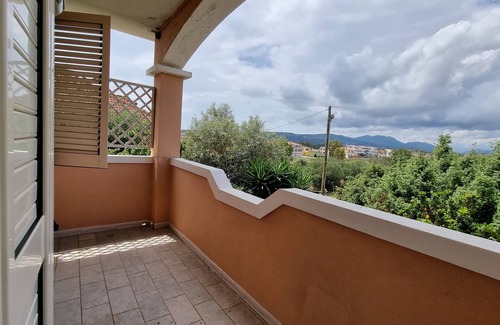 La Caletta Apartment | Apartment in La Caletta 5 minutes from the beach