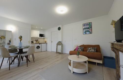 Maillets - Bellevue House | Apartment in Le Mans with Concierge Services