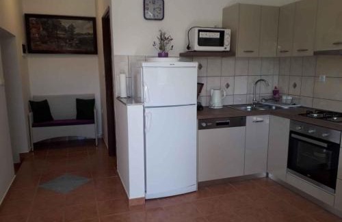 Lopar Apartment | Apartment in Lopar with Two-Bedrooms 3