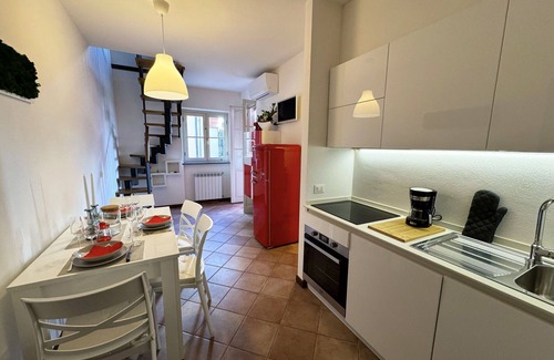 Lucca Historical Center Apartment | Apartment in Lucca with 1 bedrooms sleeps 4