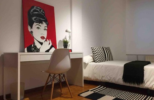 Pontevedra Apartment | Apartment in Pontevedra's downtown Beach and Golf