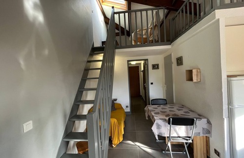 Giens Apartment | Apartment in residence with swimming pool Presqu'île de Giens