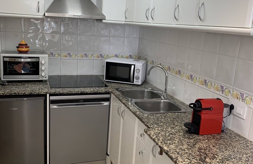 Roses Town Center Apartment | Apartment in Roses - 50m Beach - Free WIFI - Air Conditioning
