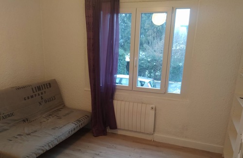Seynod Condo | Apartment in Savoyard house