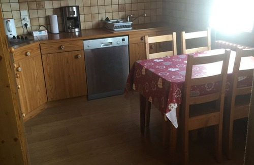 Les Gets Apartment | Apartment in the center of the resort 100 meters from the slopes