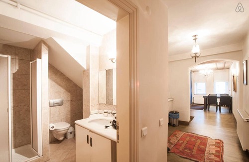 Taksim Apartment | Apartment in the Heart of the City 1