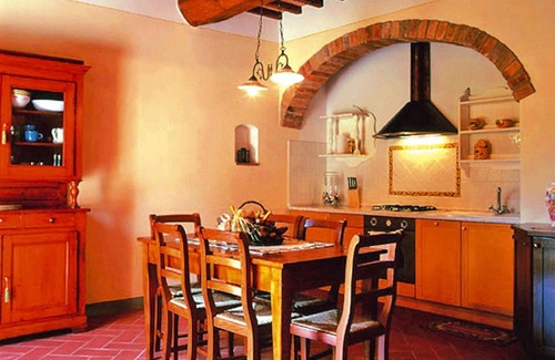 Gambassi Terme Apartment | Apartment in Tuscany with Pool & Golf