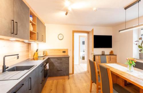 Uderns Apartment | Apartment in Uderns near Spieljoch Ski, cleaning included