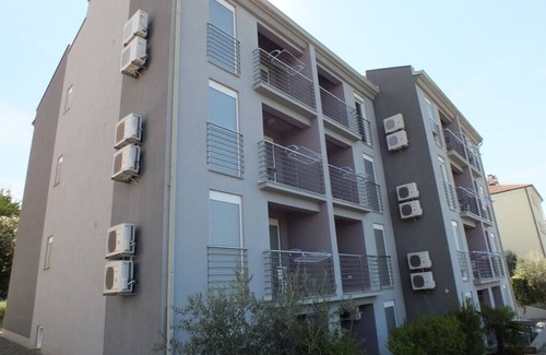 Zambratija Apartment | Apartment in Umag with Seaview, Balcony, Air condition, WIFI (235-1)