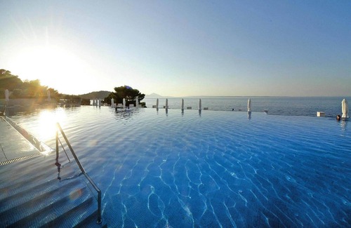 Veli Losinj Apartment | Apartment in Veli Losinj by the Sea