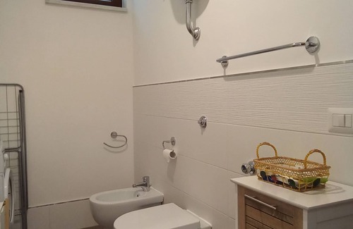 Marina di Pisciotta Villa | Apartment in villa with sea view garden and parking