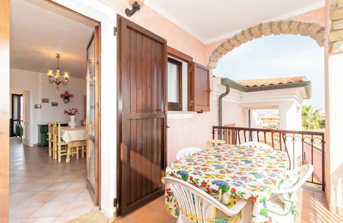 Valledoria Apartment | Apartment Iris with Balcony & Wi-Fi