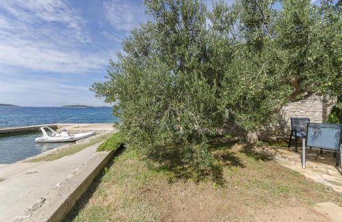 Prvic Sepurine Apartment | Apartment Island memories