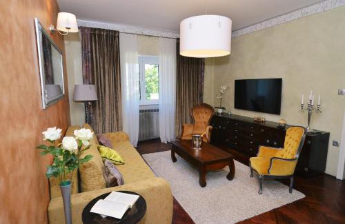 Kuceli Apartment | Apartment Ivone - 5 STARS