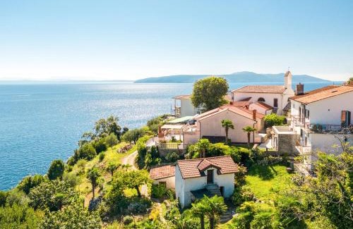 Donji Kraj Apartment | Apartment Julka by Interhome