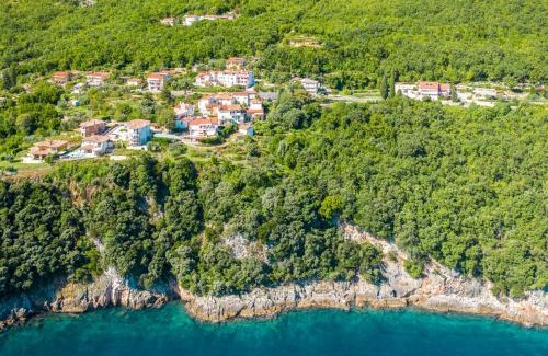 Donji Kraj Apartment | Apartment Julka by Interhome