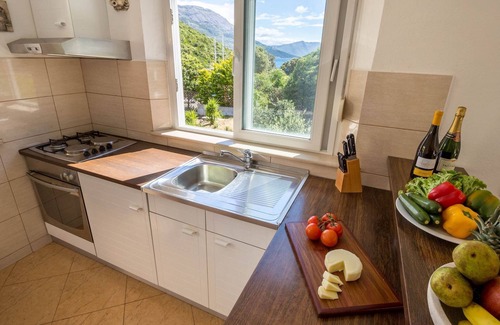 Cove Tri Zala (Zrnovo) Apartment | Apartment Karla - Two-Bedroom Apartment with Sea View