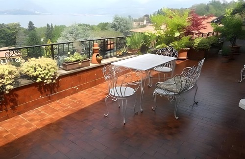 Cerro Apartment | Apartment 'L'attico Con Terrazza Vista Lago' with Lake View, Private Terrace and Wi-Fi